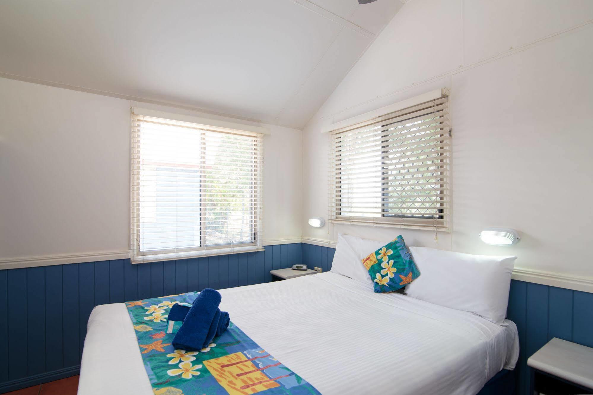 Maroochydore Cabins Hotel Екстериор снимка